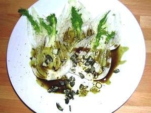 Fenchelsalat mit steirischem Kürbiskernöl