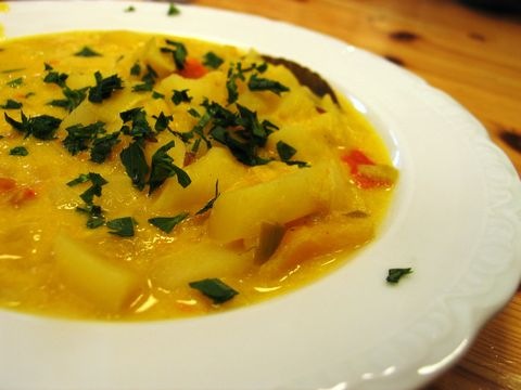 Erdäpfel-Porree-Kürbis-Suppe