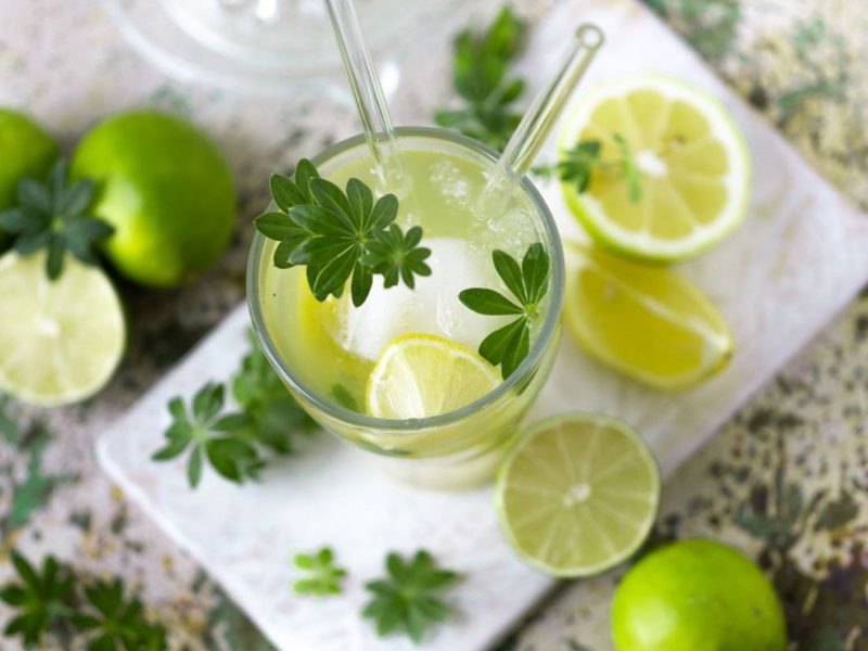 Sommergetränk im Krug
