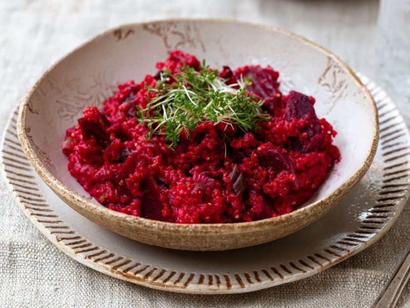 Risotto mit Hirse und roten Rüben