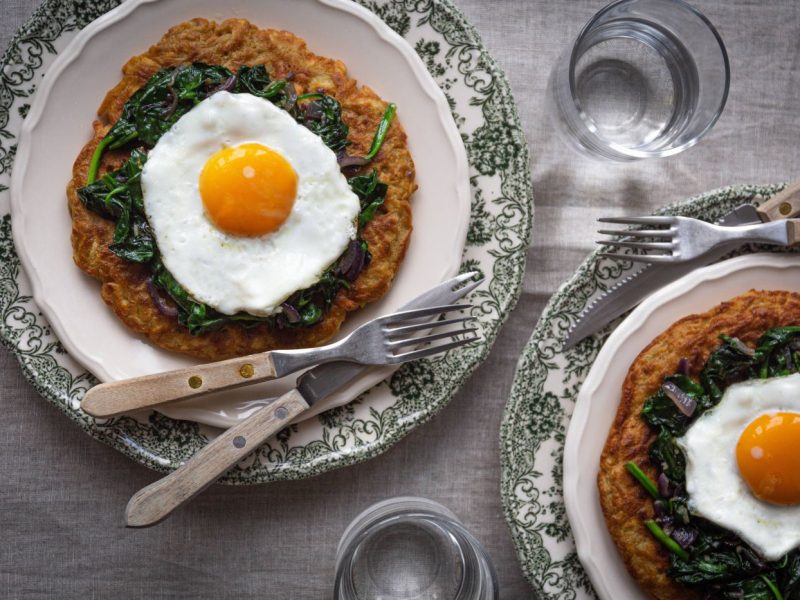 Kartoffeltortillas mit Spinat und Spiegelei