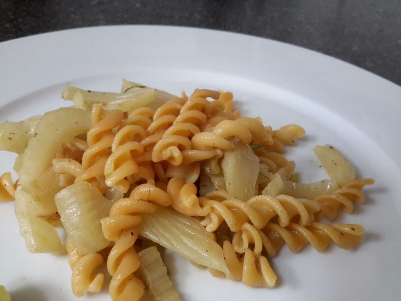 Kicherbsennudeln mit Fenchel