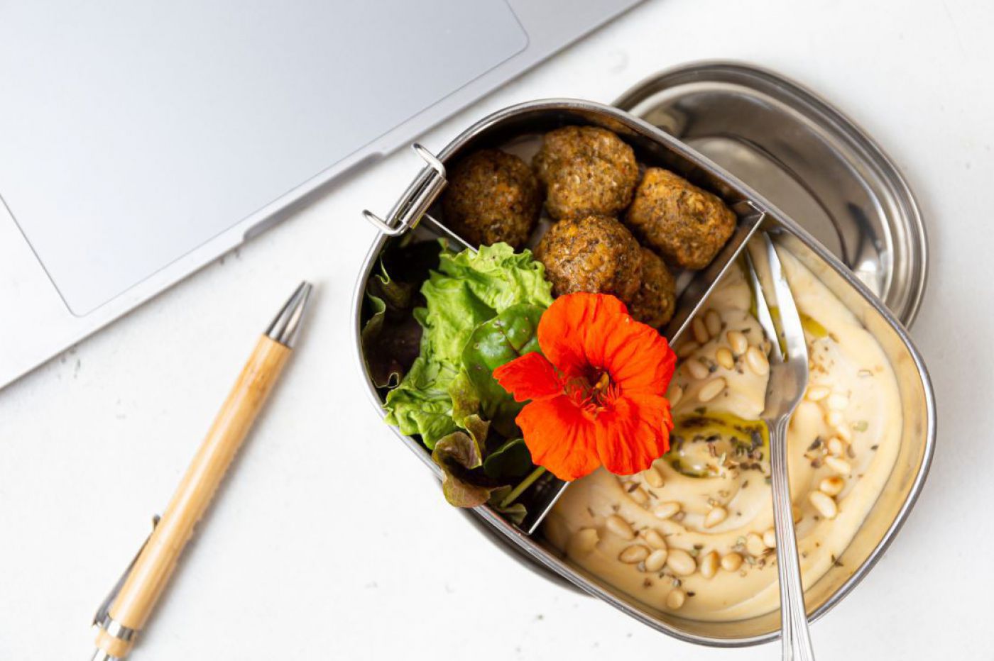 Mittagessen im Mehrweggeschirr