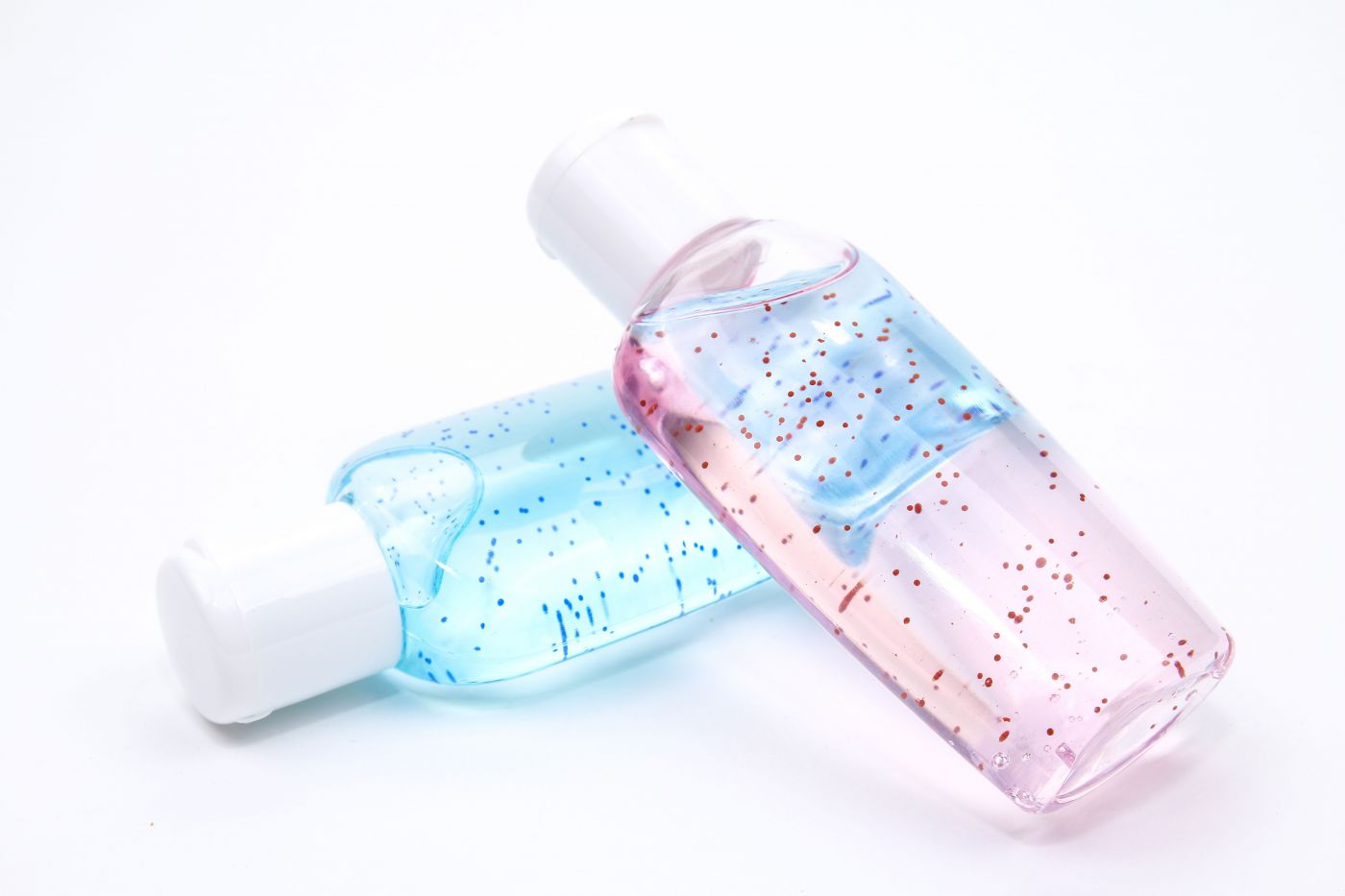 mikroplastik-kosmetik_-t4nkyong_adobestock_210767498