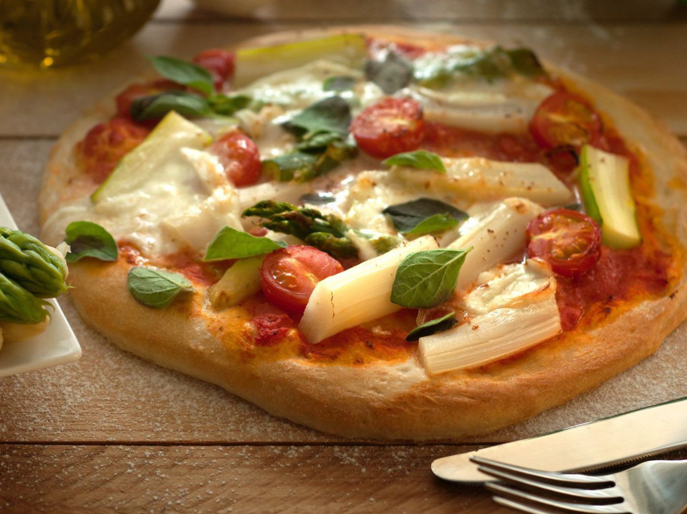 Spargelpizza