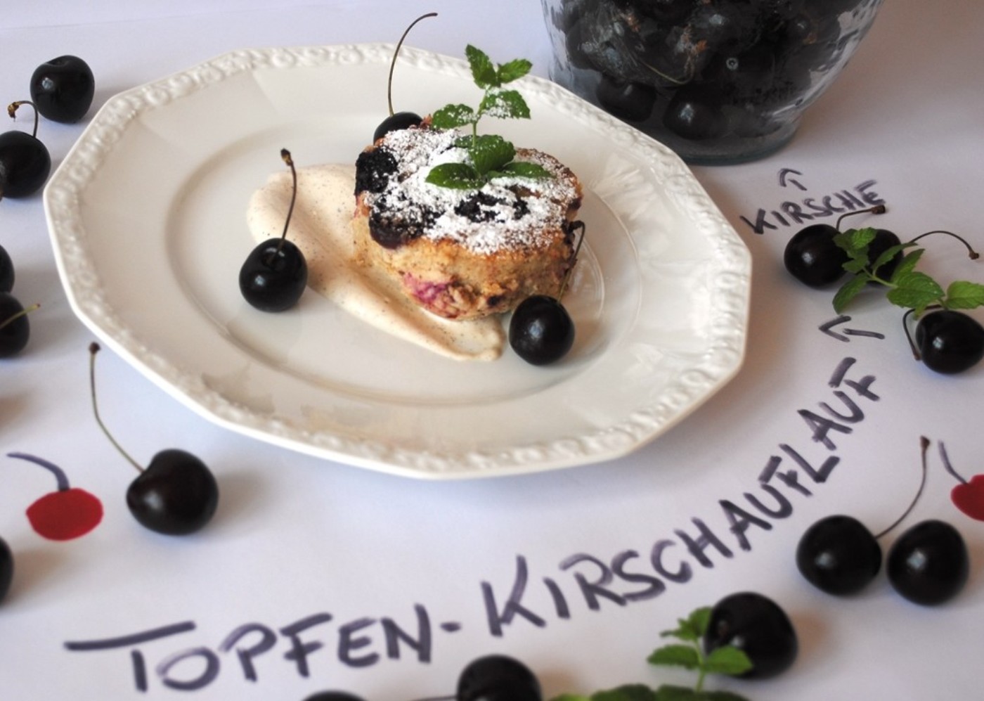 Topfenauflauf mit Kirschen
